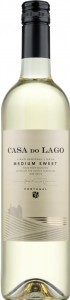 CASA DO LAGO medium sweet white 2017